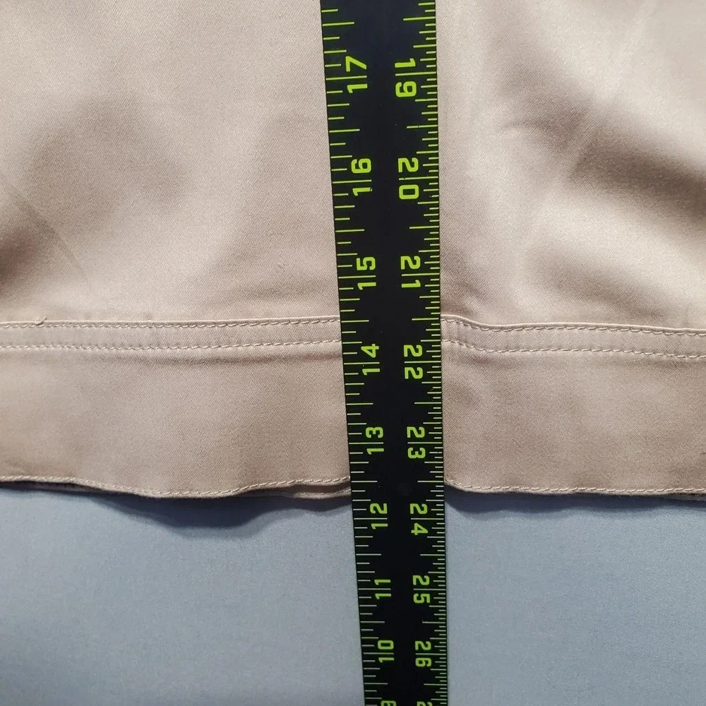 Dennis Basso Button Front Utility Safari Vest Women L Beige Old Money Minimalist